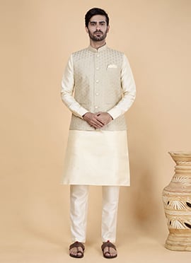 Cream Banarasi Silk Embroidery Work Jacket Bandi Set