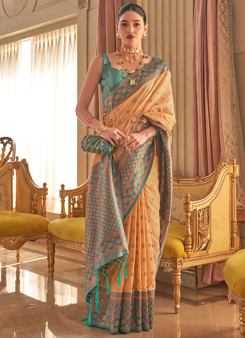 Cream Polished Weave Handloom Saree main image 0