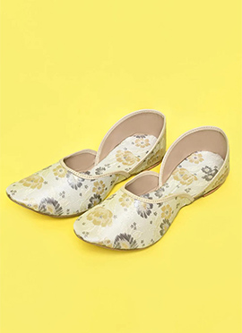 Cream Jacquard Juti For Women