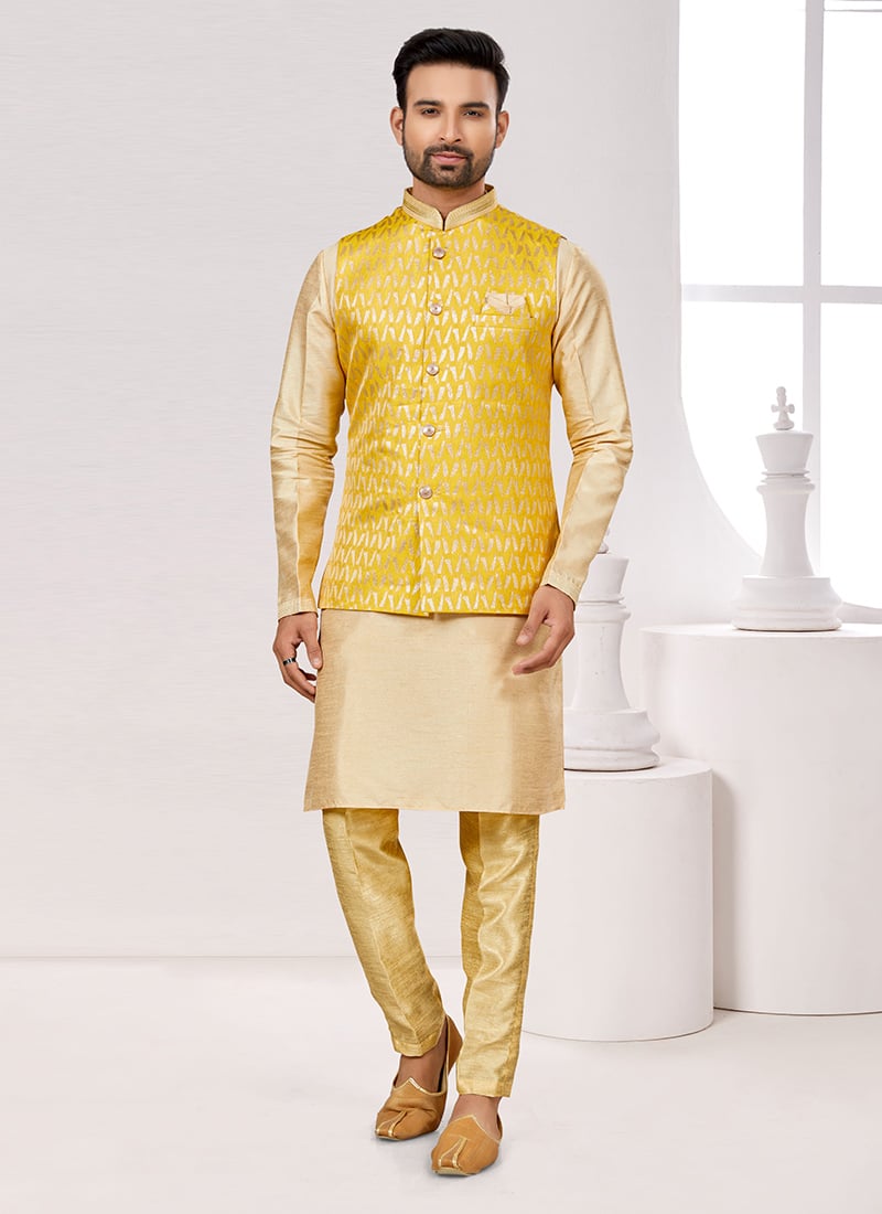 Cream Silk Zari Woven Jacquard Bandi Set Festive Wear