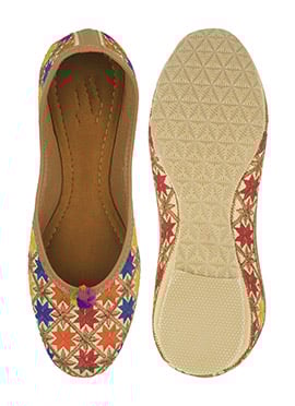 Cream Zari Embroidered Juti