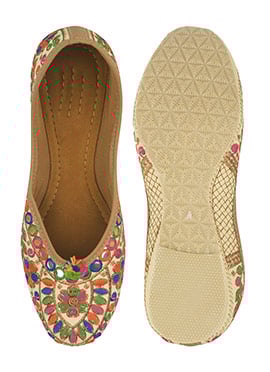 Cream Zari Embroidered Juti