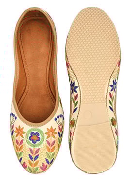 Cream Zari Embroidered Juti