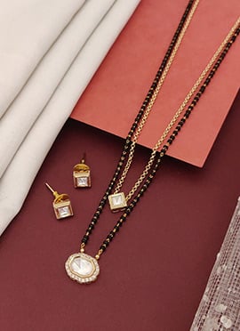 Delicate Gold Beads Stones Kundan Mangalsutra