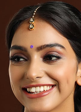 Dual Drop Green Kundan Mangtikka