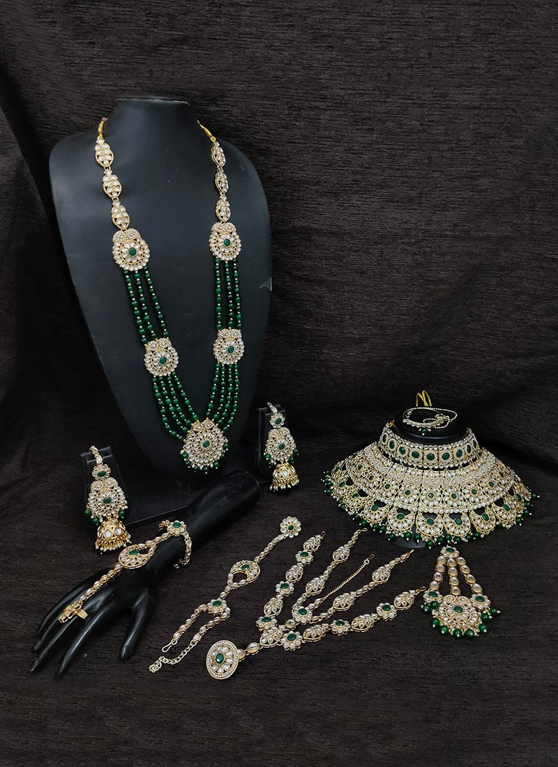 Elegance Green Gold Plated Kundan Bridal Set With Beads Embossing Wedding Wear-JYSRK195536