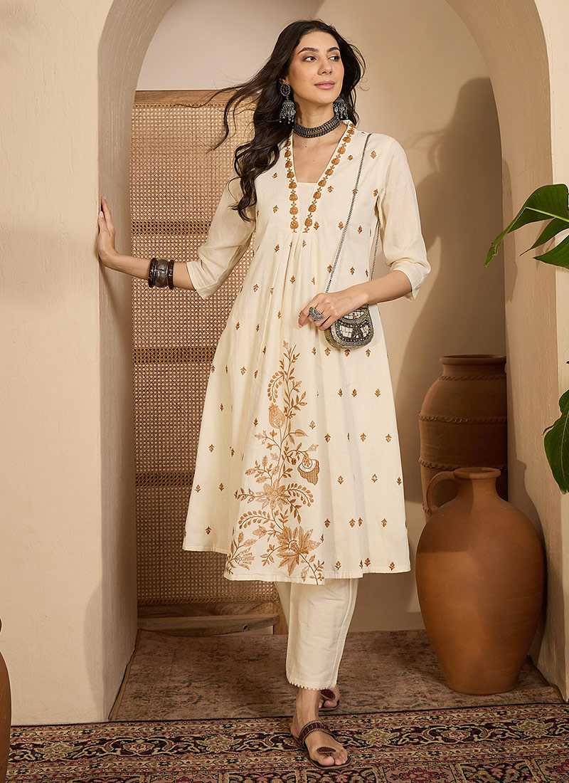 Elegant Beige Khadi Silk Embroidered Thread Kurta Straight Pant Set After Six Wear
