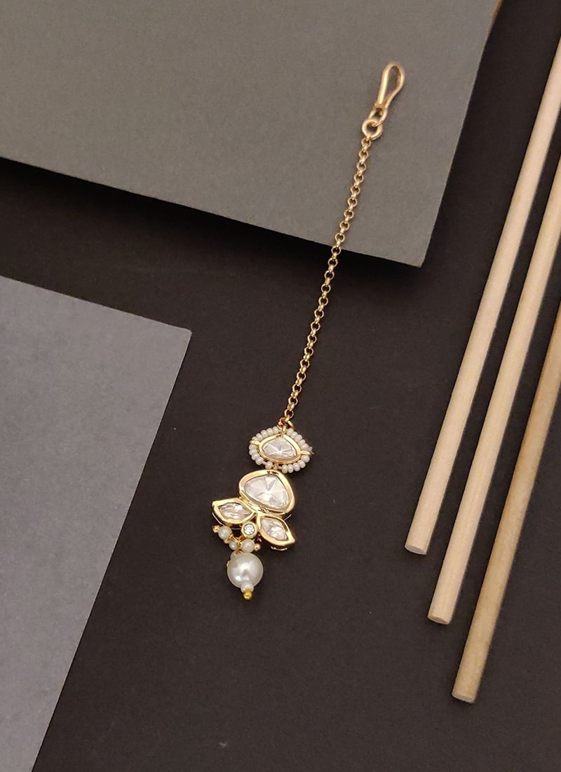 Elegant Golden Kundan And Beads Mangtikka  Festive Wear