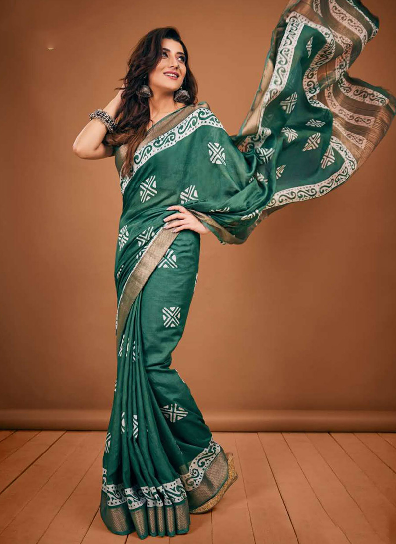Elegant Green Chanderi Silk Batik Print Saree After Six Wear