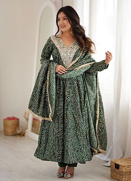 Elegant Green Rayon Bandhani Mirror Work Anarkali Suit