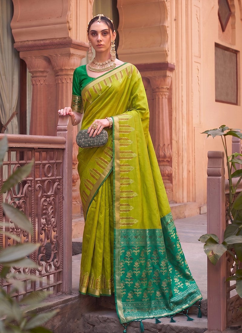 Elegant Green Silk Zari Saree Festive Wear