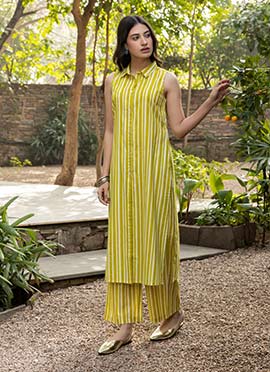 Elegant Mustard Cotton Printed Kurta Straight Pant Set