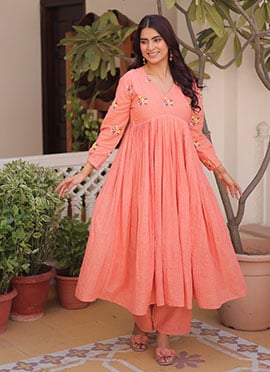 Elegant Peach Cotton Embroidered Thread Kurta Straight Pant Set