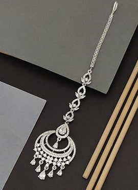 Elegant Silver Kundan Stones American Diamond Mangtikka