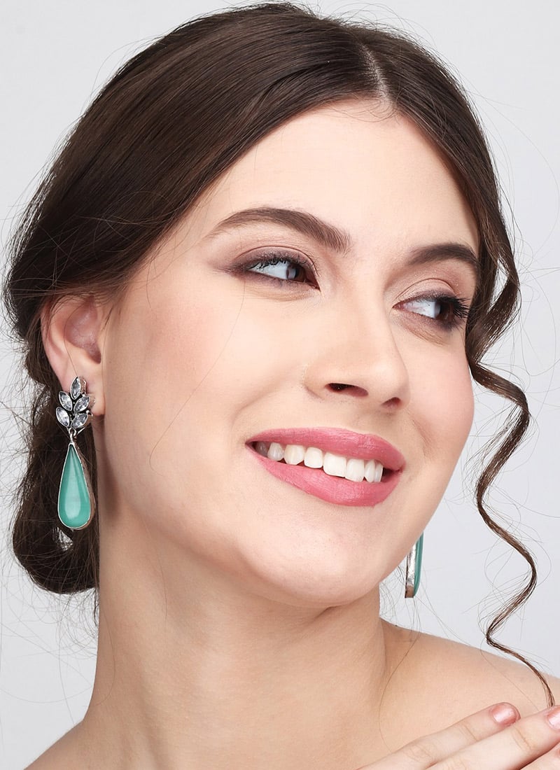 Elegant Silver Stone Drops After Six Wear