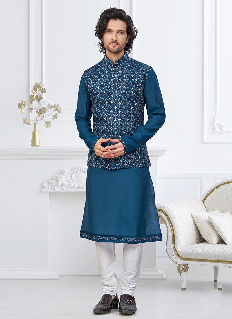 Firozi Silk Thread Embroidered Sequins And Zari Bandi Set Festive Wear
