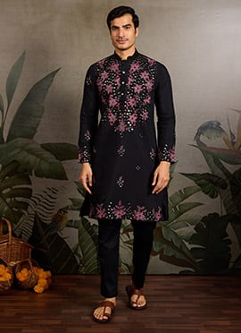 Fresh Green Cotton Embroidered Sequins Thread Kurta