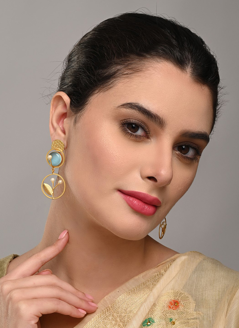 Glamorous Gold Pearl Stone Drops After Six Wear