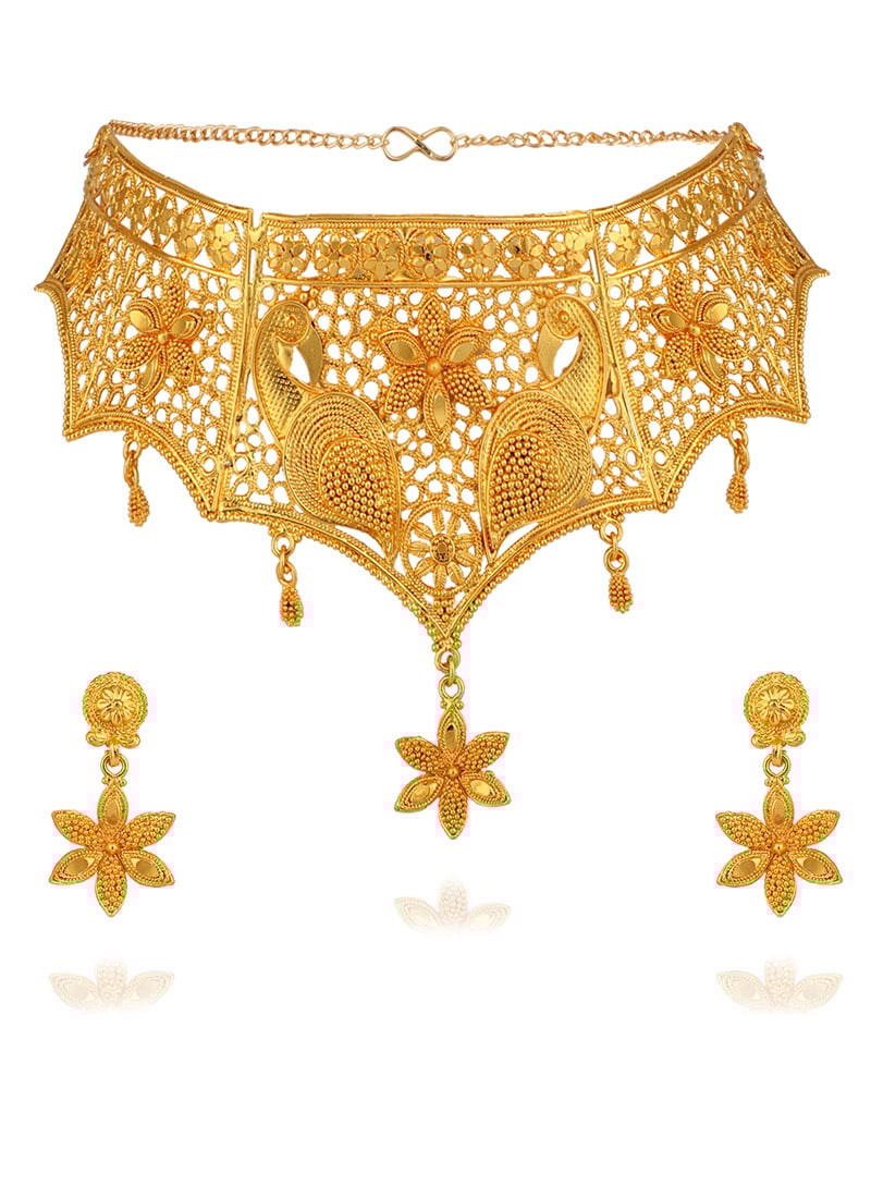 Gold Alloy Choker Necklace Set
