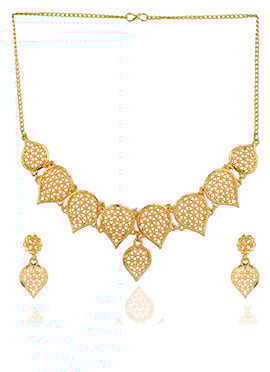 Gold Alloy Choker Necklace Set