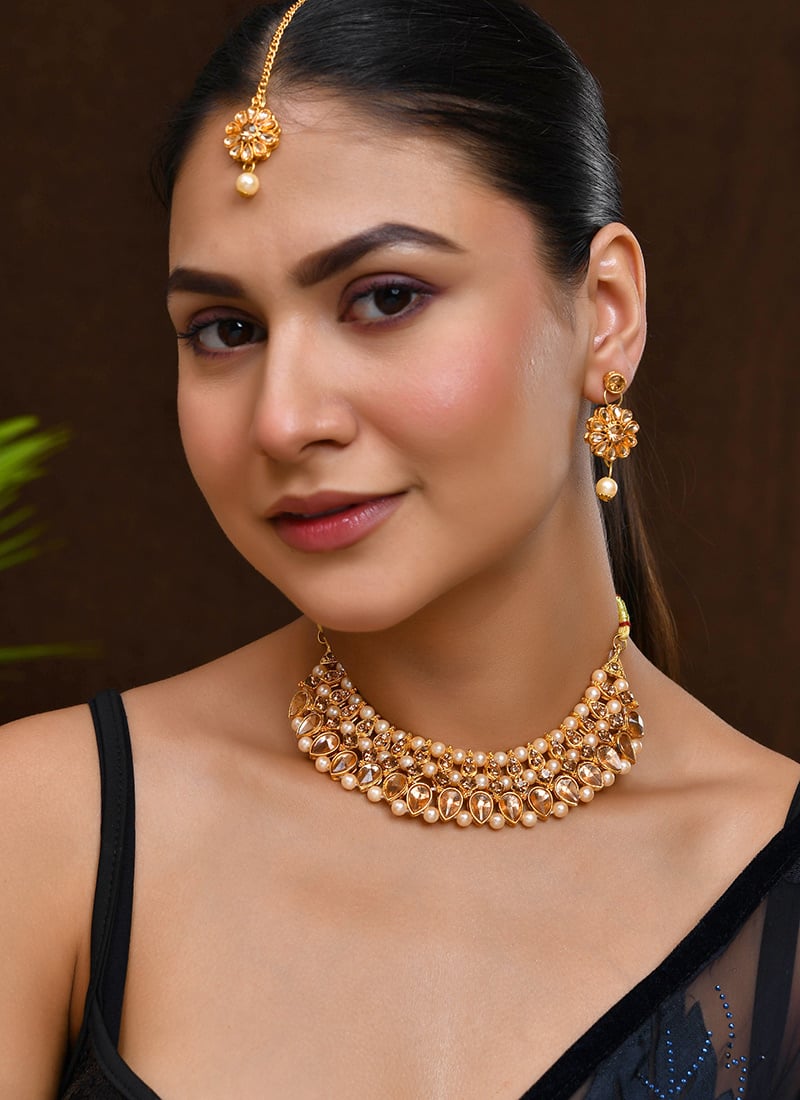 Gold Choker With Kundan Moti Stones Wedding Wear