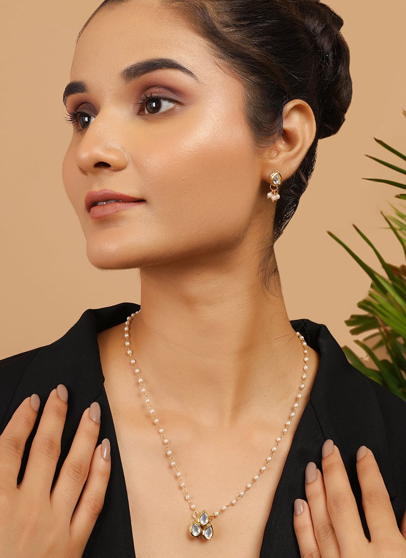 Gold Copper Kundan Necklace With Beads Festive Wear