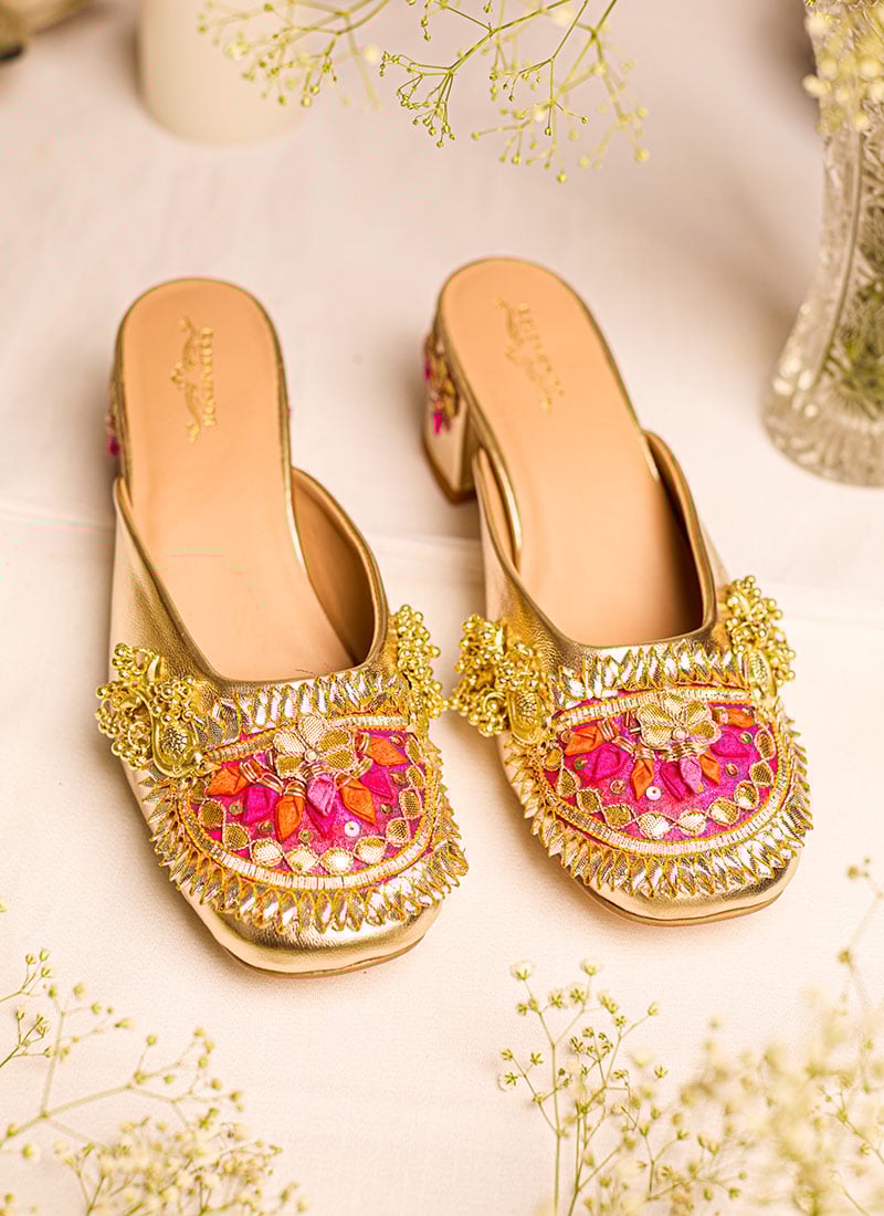 Gold Gota With Ghungroo Heels Juti-WFWD5EMH030