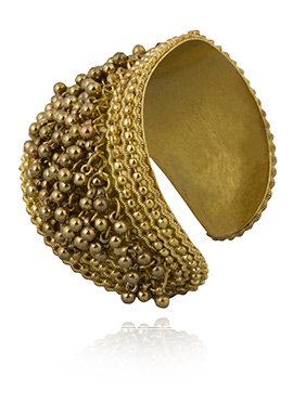 Jhanvi Hand Cuff