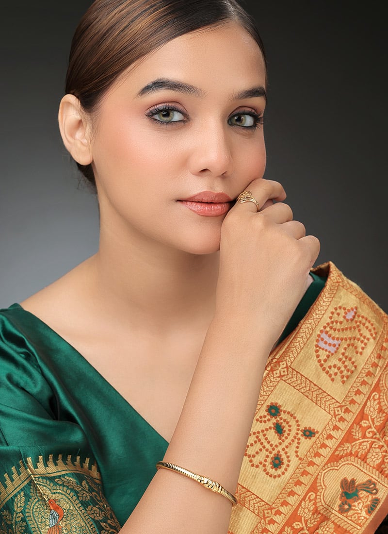 Gold Kada