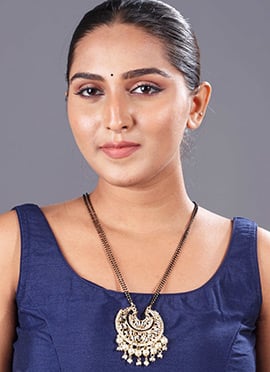 Gold Kundan With Beads And Moti Mangalsutra