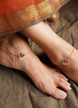 Gold Kundan Work Half Moon Anklets
