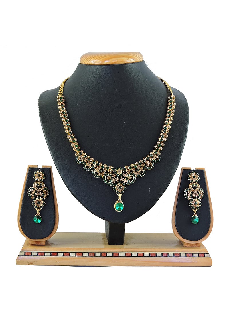 Gold N Green Necklace Set