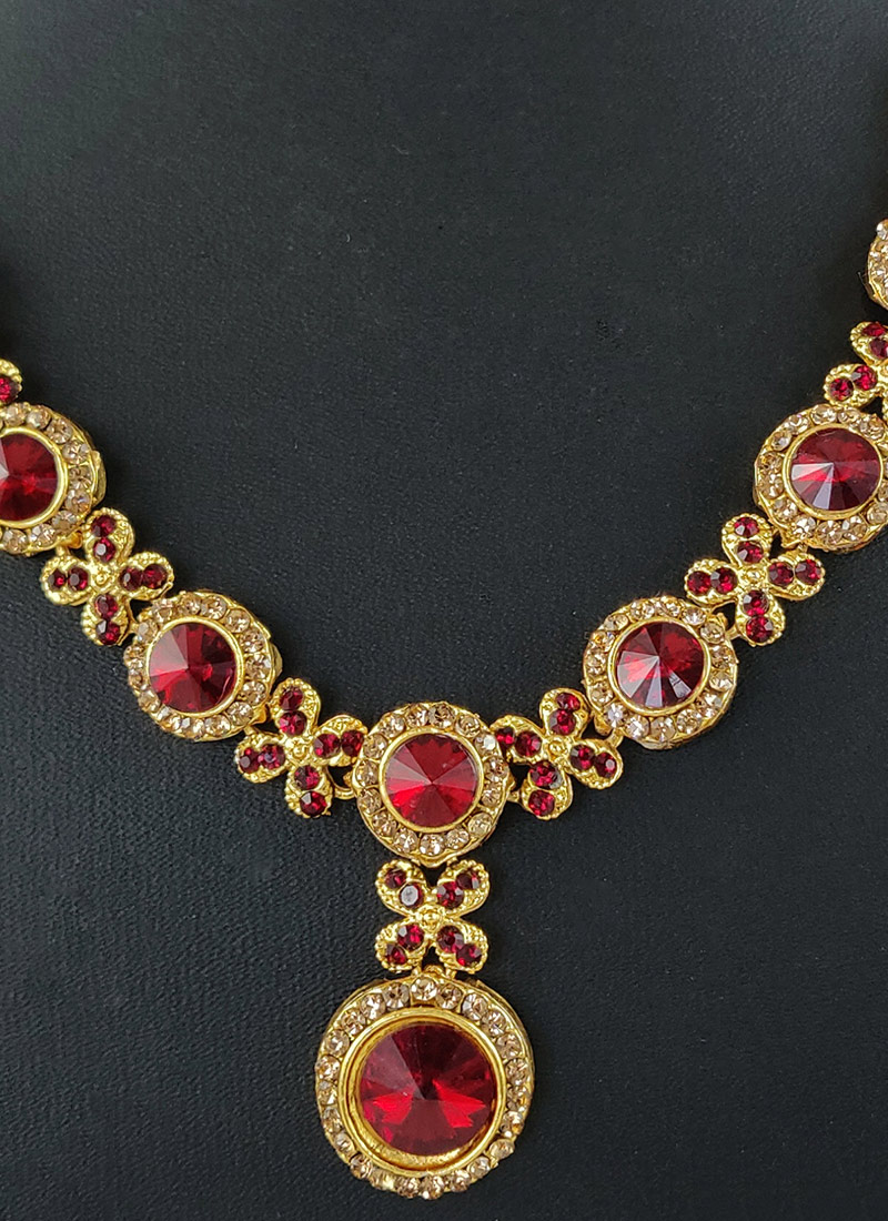 Gold N Red Necklace Set