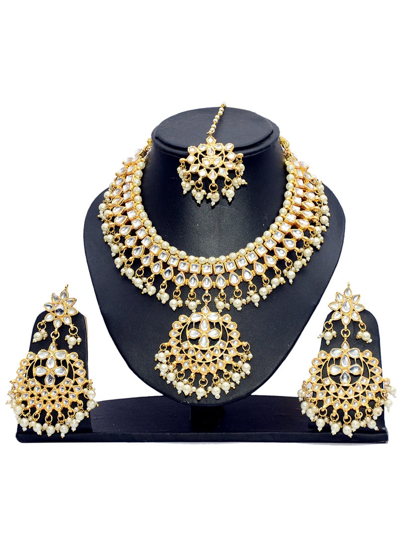 Gold N White Necklace Set Wedding Wear
