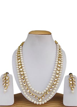 Gold N White Necklace Set