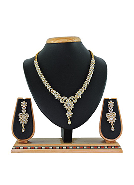 Gold N White Necklace Set
