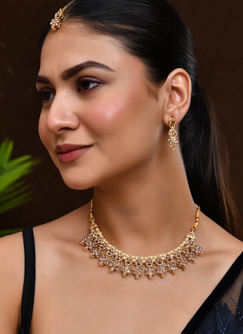 Gold Necklace With Kundan Stone Wedding Wear