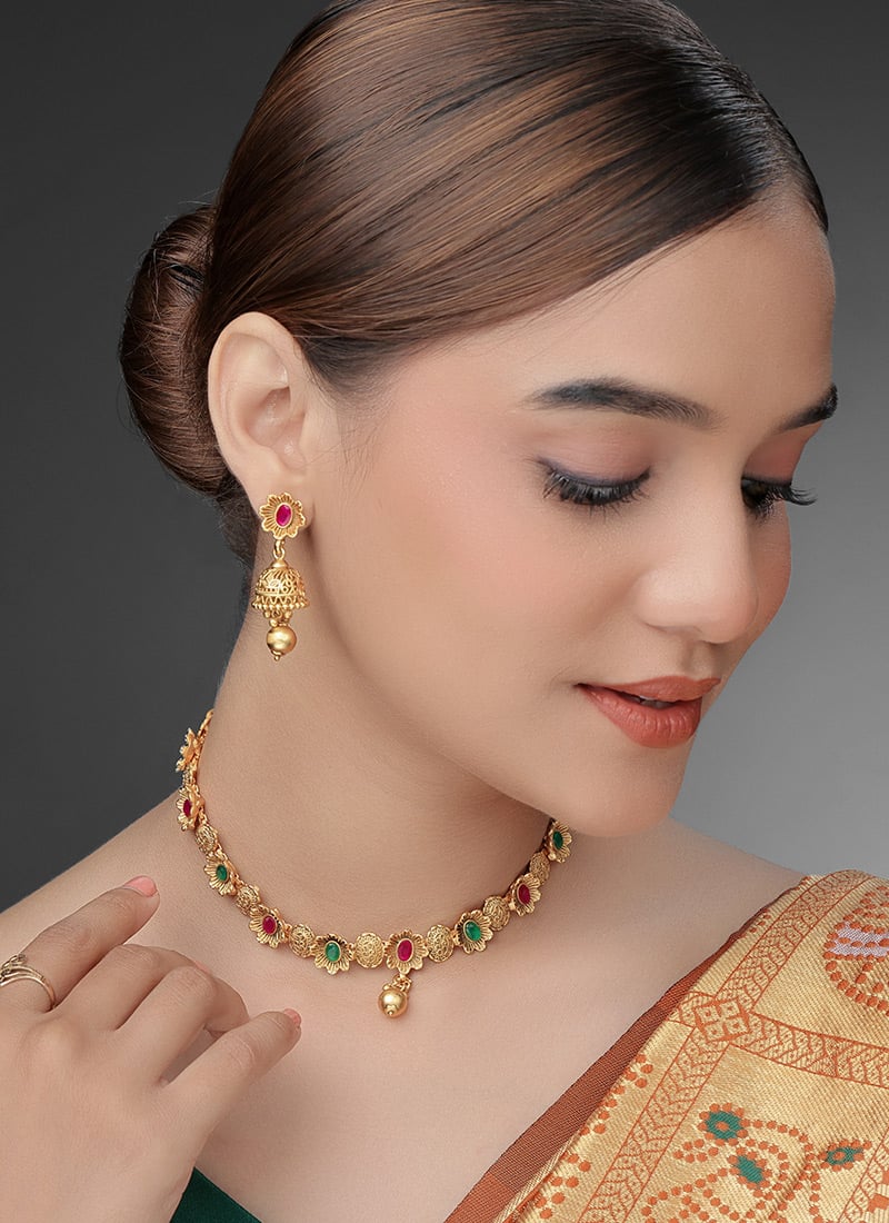 Gold Plated Kundan Work Necklace Festive Wear