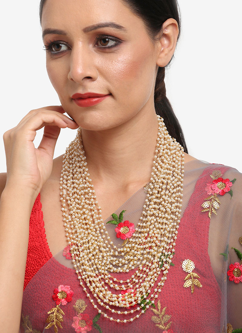 Golden Kundan And Beads Necklace Wedding Wear