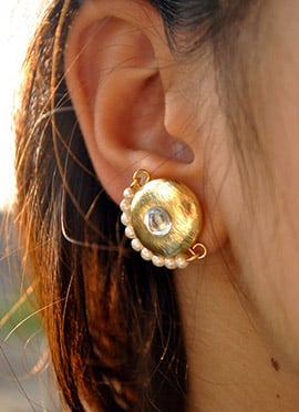 Golden Kundan And Beads Studs