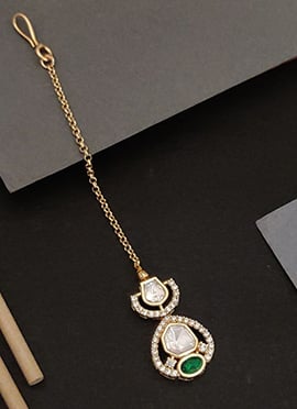 Golden Kundan And Stone Dazzling Mangtikka