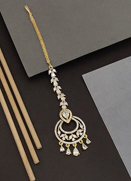 Golden Kundan And Stone Sophisticated Mangtikka