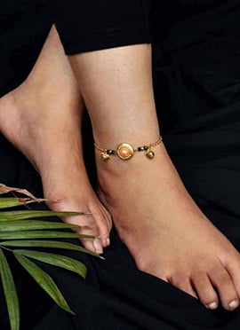 Golden Kundan Beads Anklets