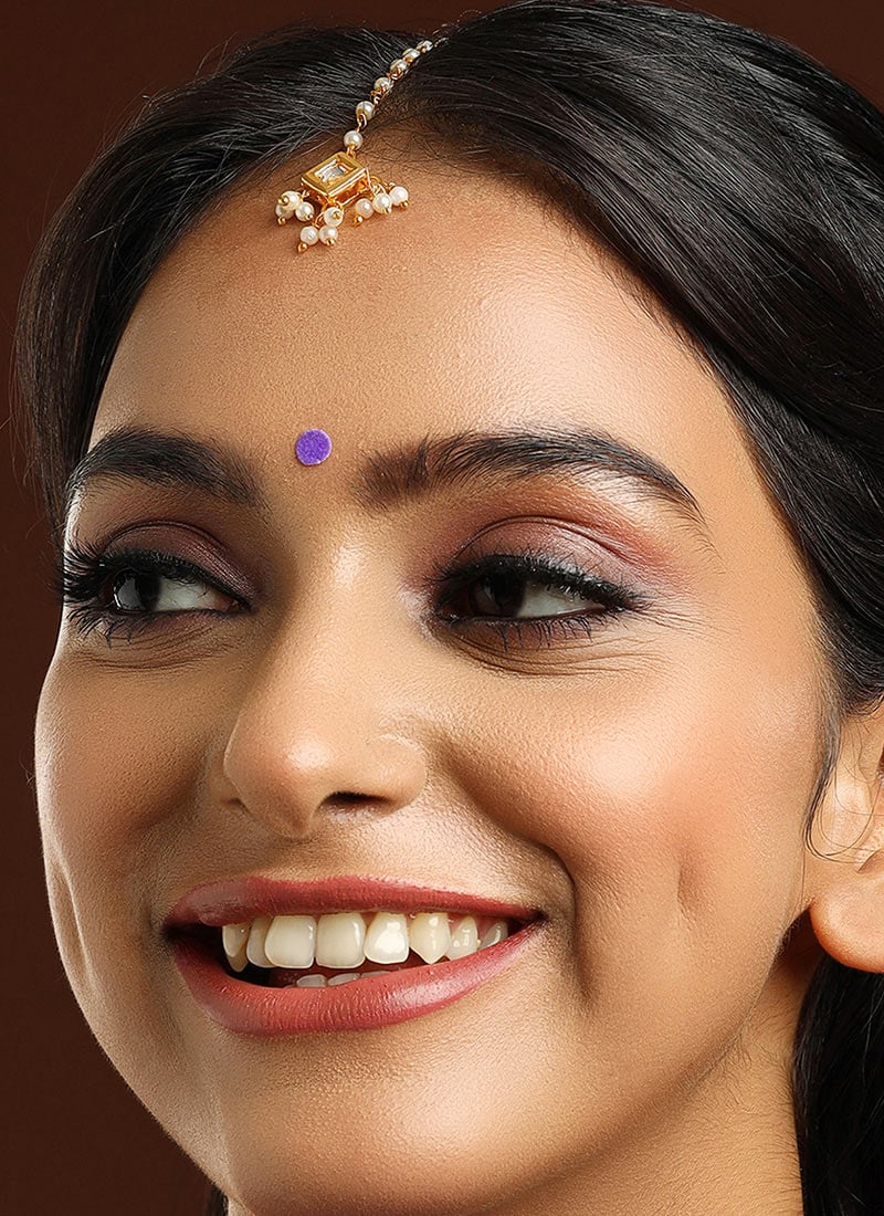 Golden Kundan Beads Mangtikka Festive Wear