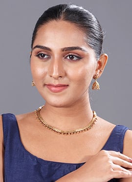 Golden Kundan Work Necklace