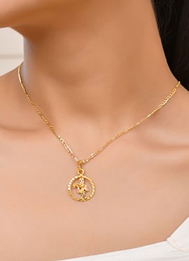 Golden Mesmerizing Pendent Set For Women