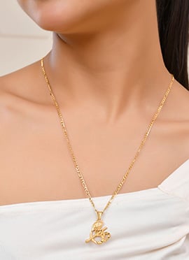 Golden Opulent Pendent Set For Women