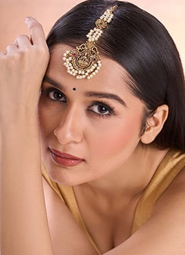 Golden Plated Kundan And Beads Work Lakshmi Mangtikka