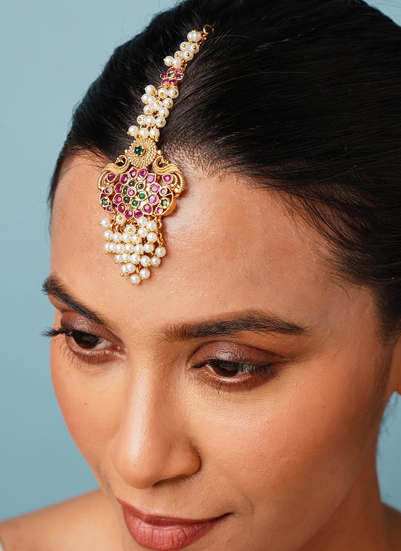 Golden Plated Kundan And Beads Work Mangtikka Festive Wear
