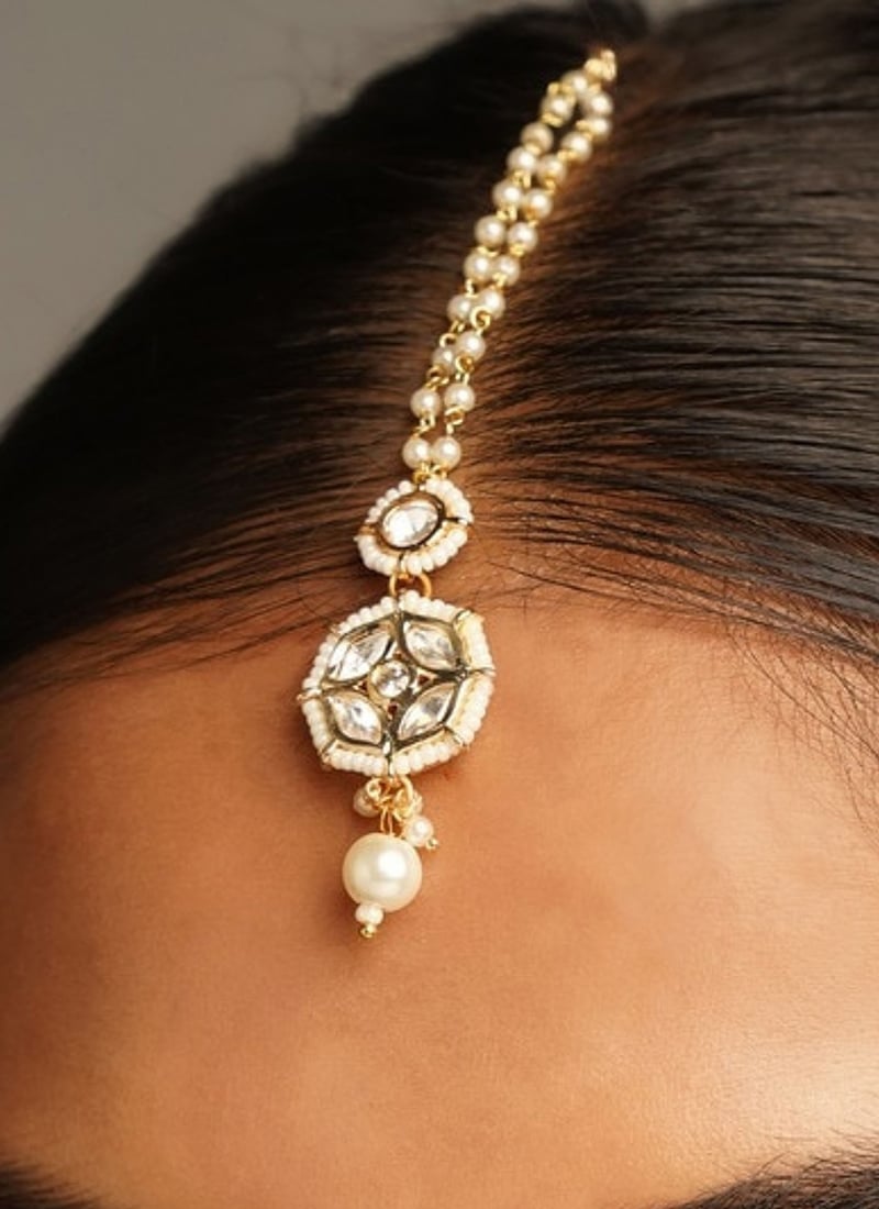 Golden Plated Kundan With Beads And Moti Mangtikka